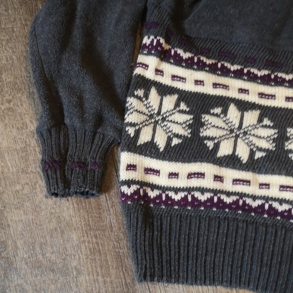 Weekend Edition fleece and knit cowl neck tunic style sweater, grey size medium - Picture 5 of 5